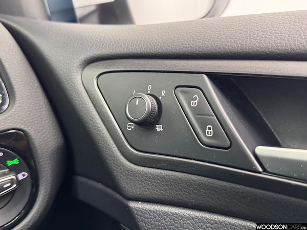 Used Volkswagen Golf 2017 for sale - 76309451: Photo 37