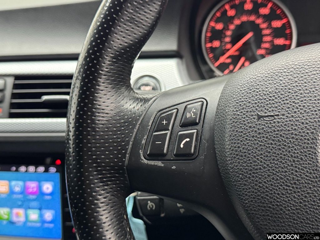 Used BMW 3 Series 2012 for sale - 78200628: Photo 32