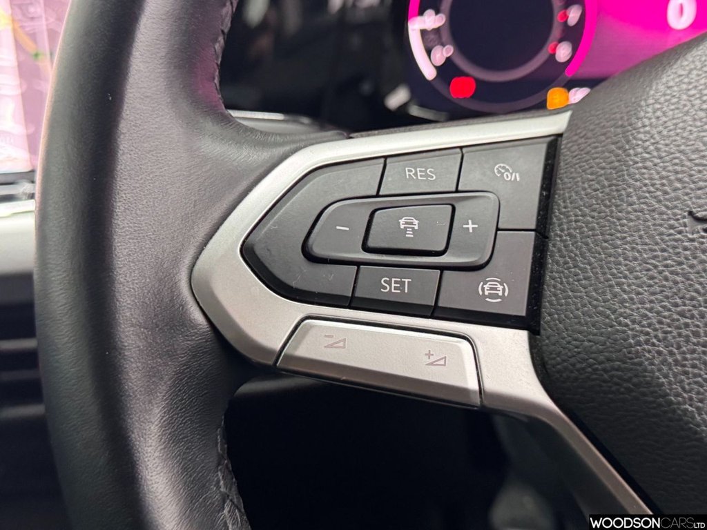 Used Volkswagen Golf 2021 for sale - 76642169: Photo 24