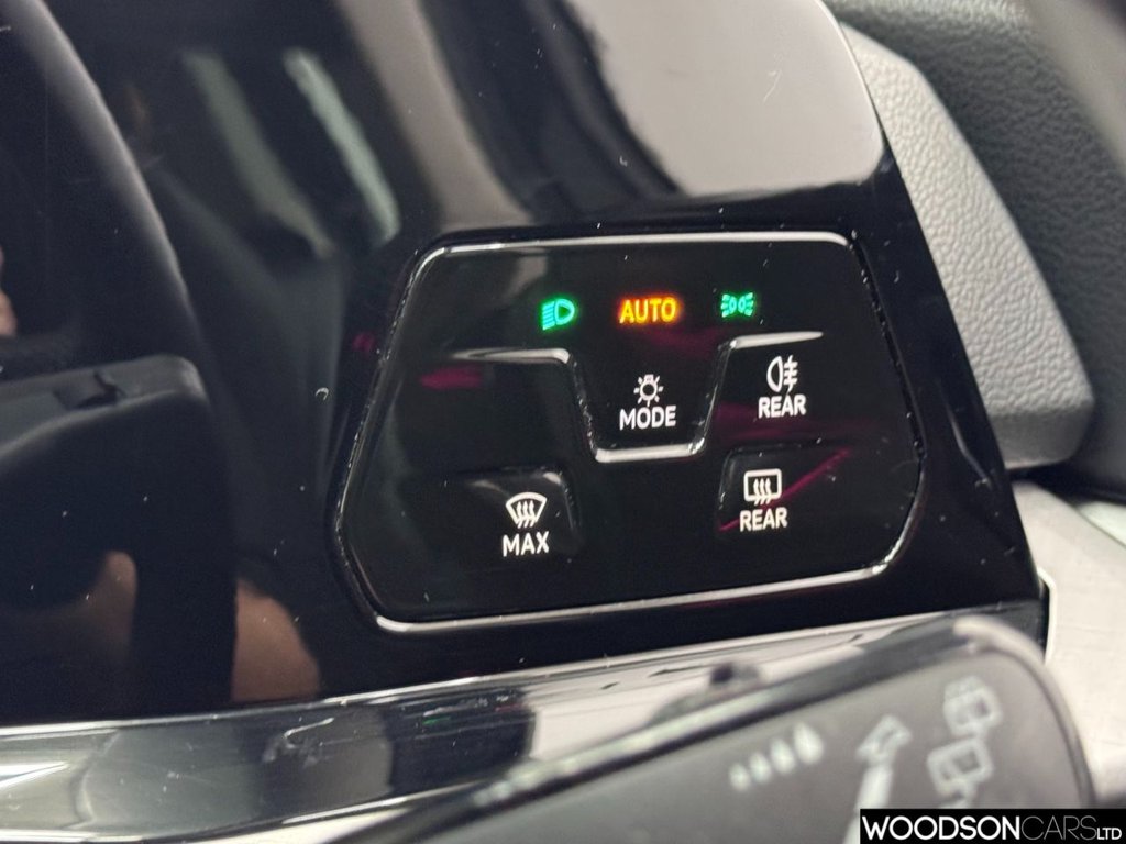 Used Volkswagen Golf 2021 for sale - 76642169: Photo 26