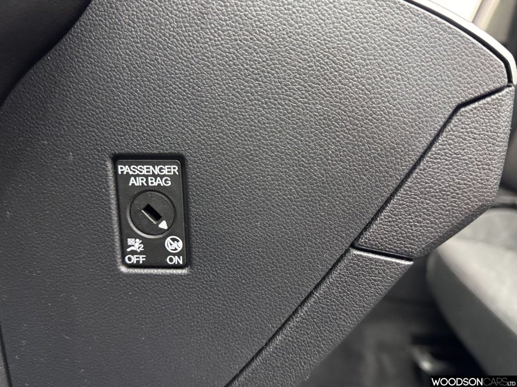 Used Volkswagen Golf 2021 for sale - 76642169: Photo 29