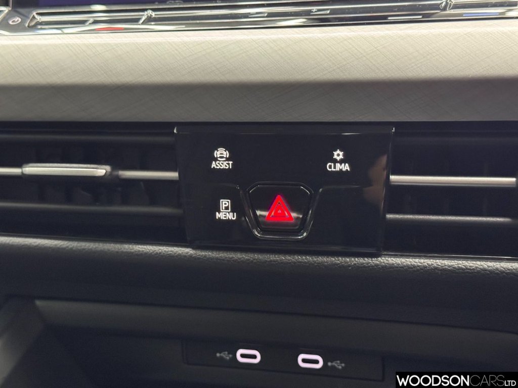 Used Volkswagen Golf 2021 for sale - 76642169: Photo 31