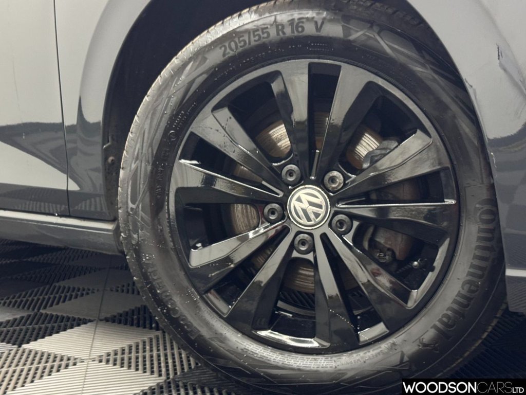 Used Volkswagen Golf 2021 for sale - 76642169: Photo 36