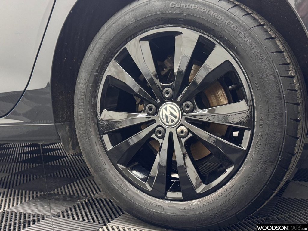 Used Volkswagen Golf 2021 for sale - 76642169: Photo 39