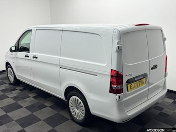 Used Mercedes-Benz Vito 2021 for sale - 77654472: Photo