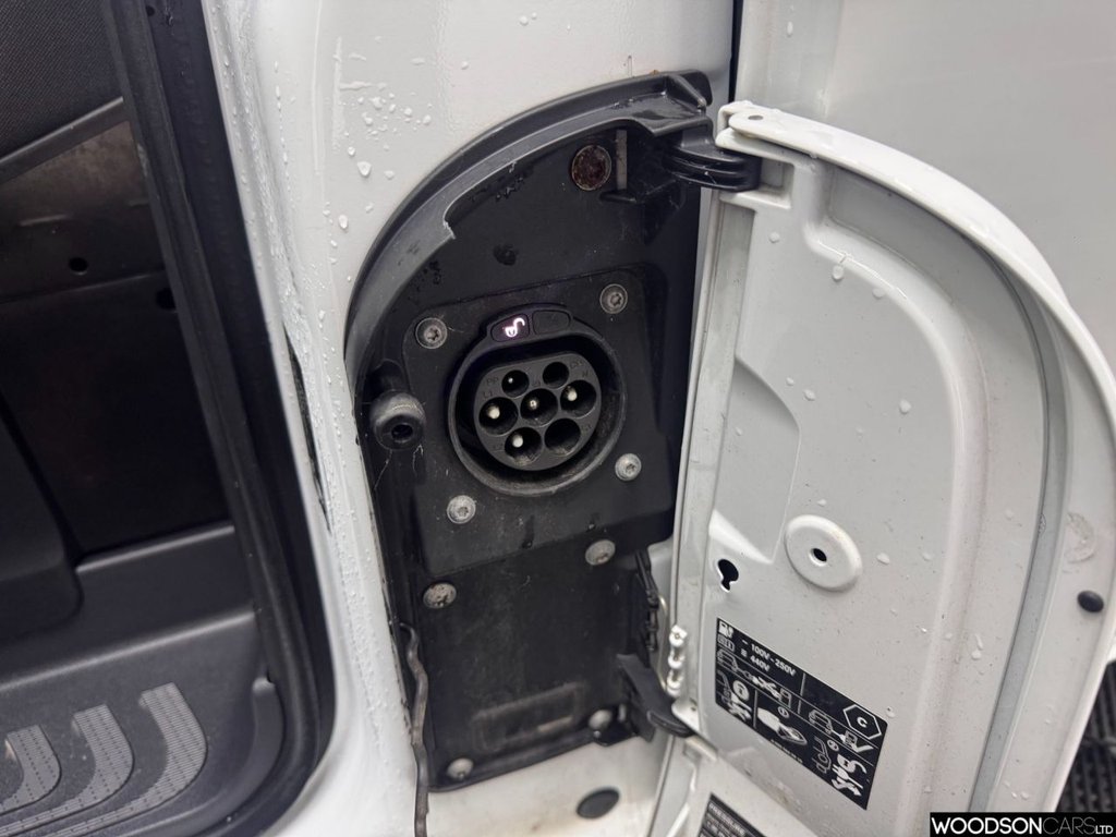 Used Mercedes-Benz Vito 2021 for sale - 77654472: Photo 9