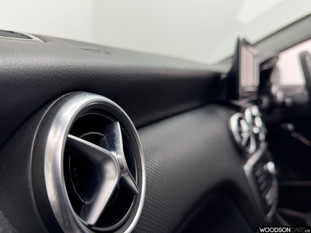 Used Mercedes-Benz A-Class 2018 for sale - 77680365: Photo 33