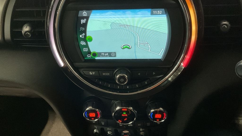 Used MINI Hatch 2019 for sale - 77499428: Photo 11