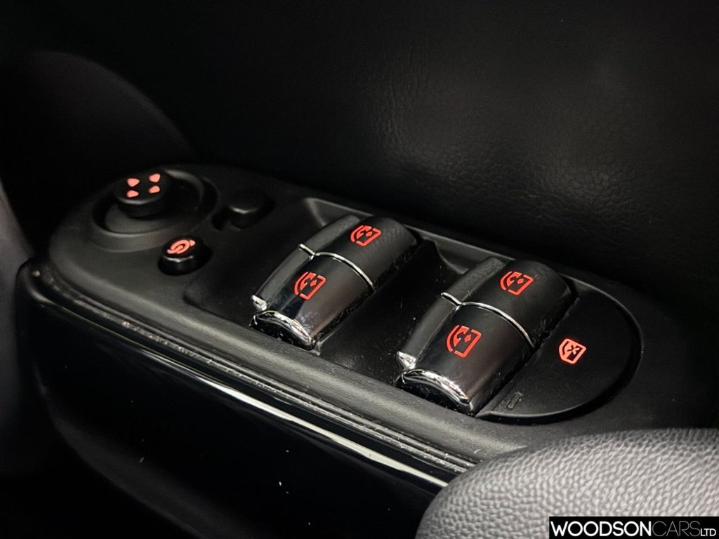 Used MINI Hatch 2019 for sale - 77499428: Photo 34