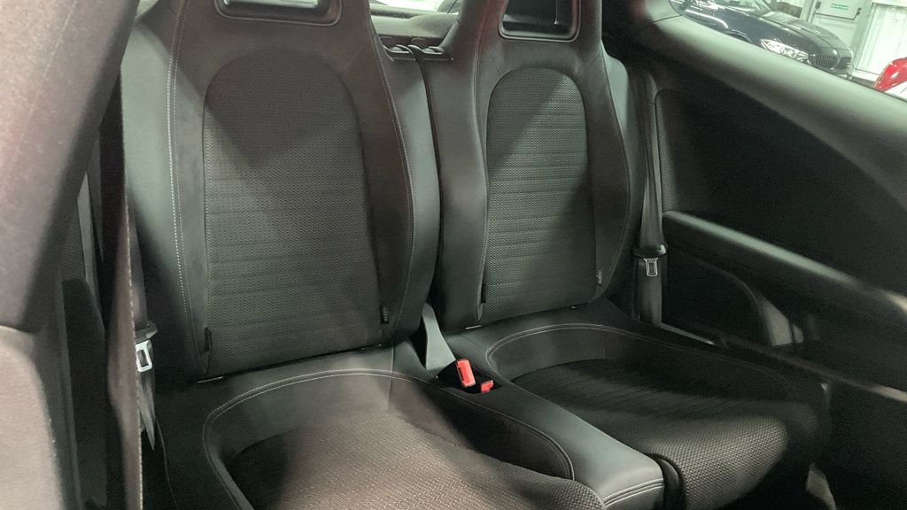 Used Volkswagen Scirocco 2015 for sale - 76768231: Photo 6