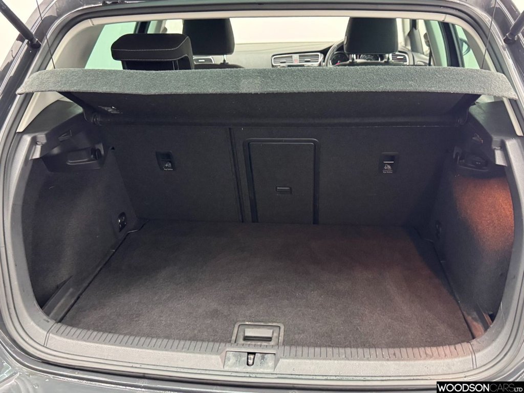 Used Volkswagen Golf 2013 for sale - 77239388: Photo 30