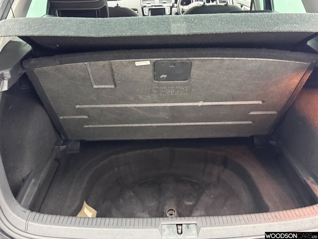 Used Volkswagen Golf 2013 for sale - 77239388: Photo 31