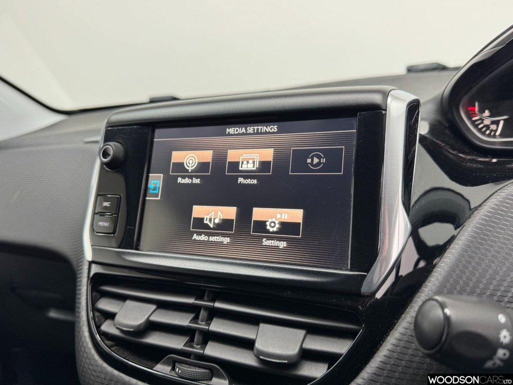 Used Peugeot 2008 2015 for sale - 78096275: Photo 13