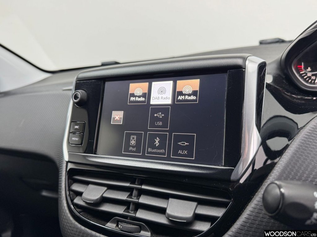 Used Peugeot 2008 2015 for sale - 78096275: Photo 16