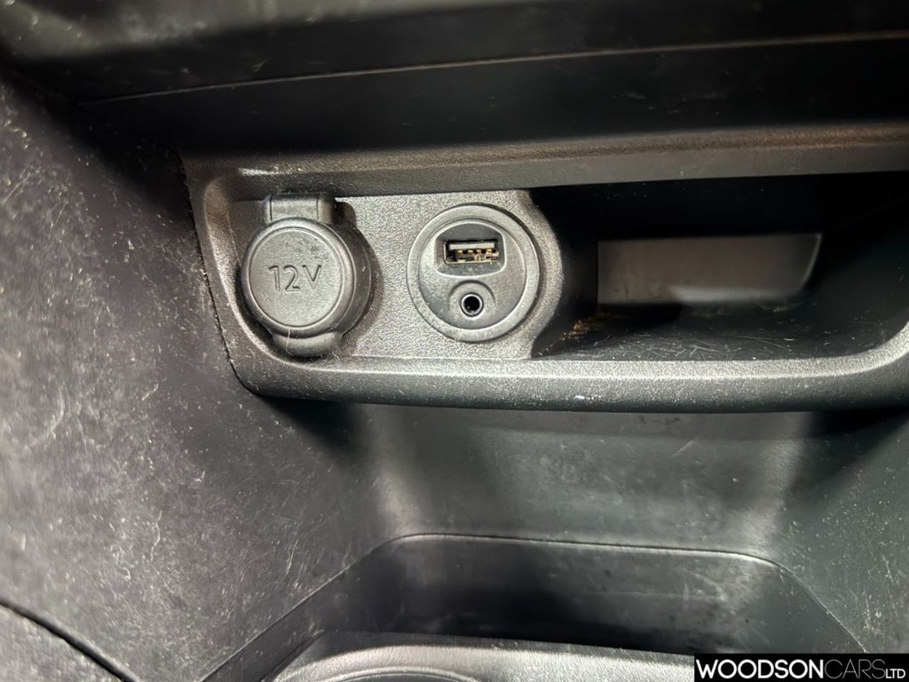 Used Peugeot 2008 2015 for sale - 78096275: Photo 26