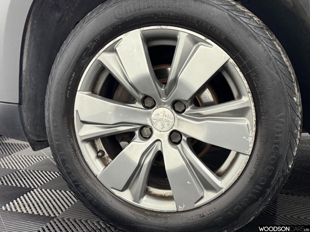 Used Peugeot 2008 2015 for sale - 78096275: Photo 40