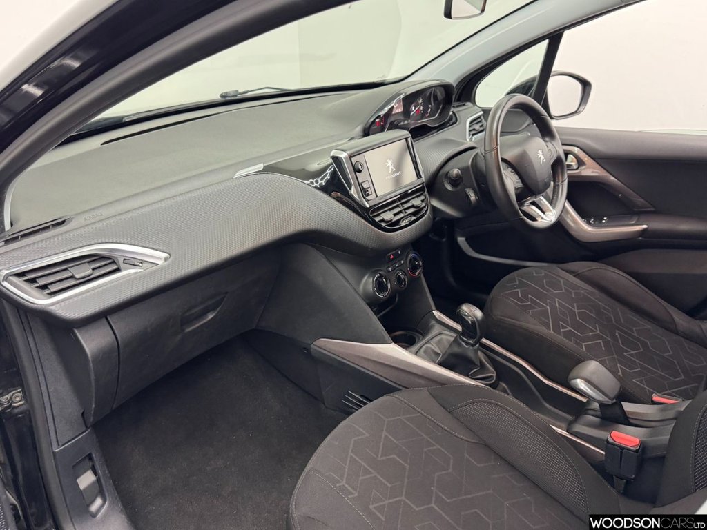 Used Peugeot 2008 2015 for sale - 78096275: Photo 5