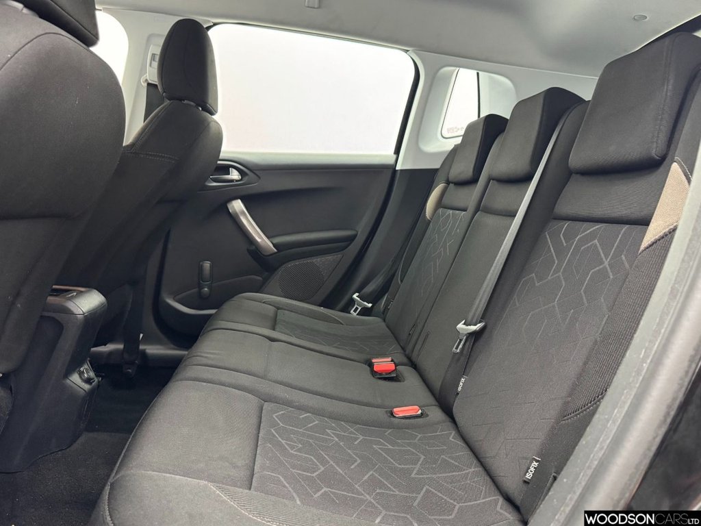 Used Peugeot 2008 2015 for sale - 78096275: Photo 7