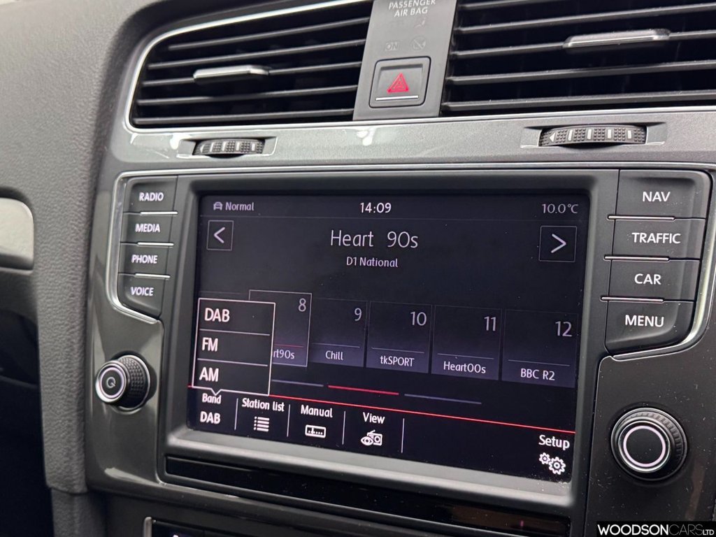 Used Volkswagen Golf 2014 for sale - 76686570: Photo 10