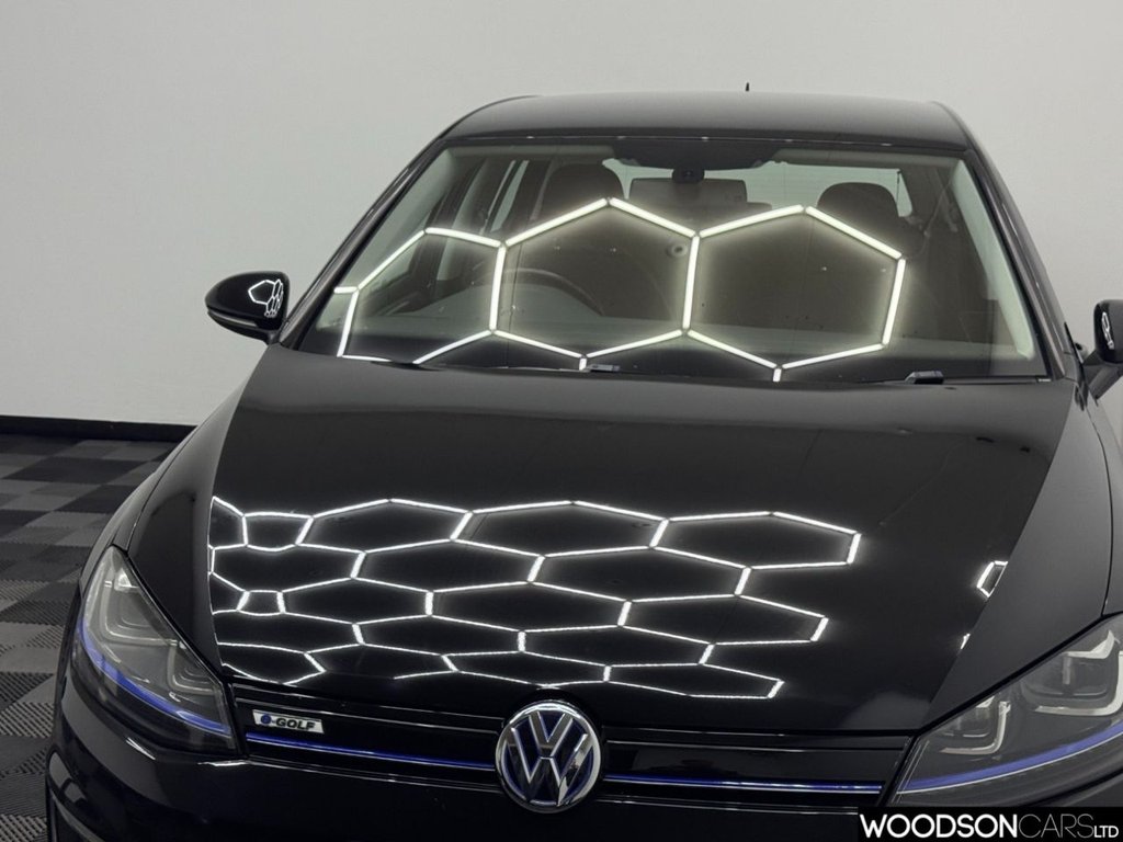 Used Volkswagen Golf 2014 for sale - 76686570: Photo 39