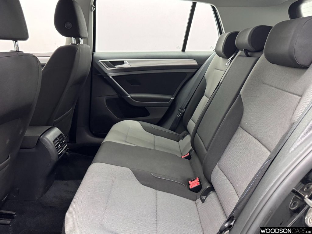 Used Volkswagen Golf 2014 for sale - 76686570: Photo 7