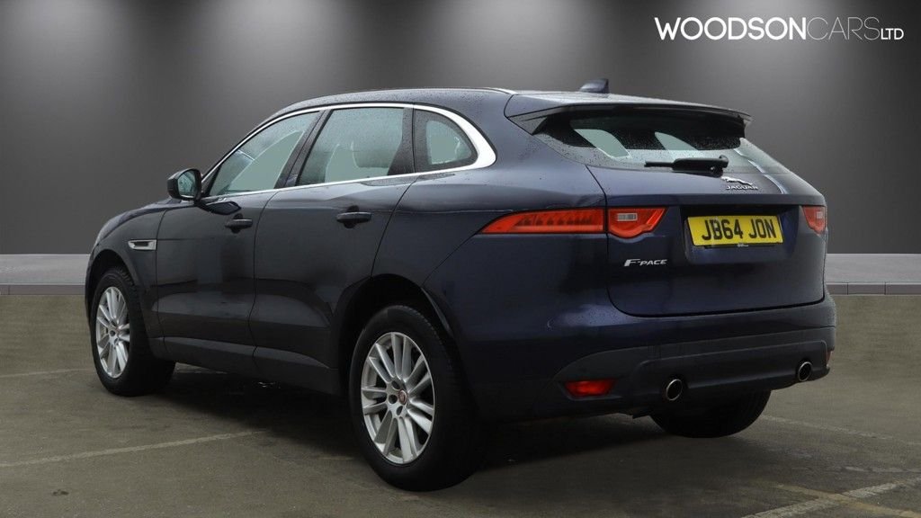 Used Jaguar F-Pace 2017 for sale - 77027416: Photo 2