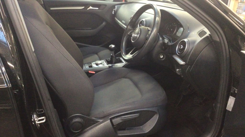 Used Audi A3 2018 for sale - 77089226: Photo 5