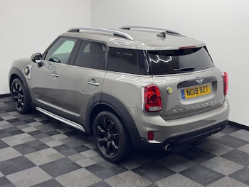 Used MINI Countryman 2018 for sale - 76665835: Photo