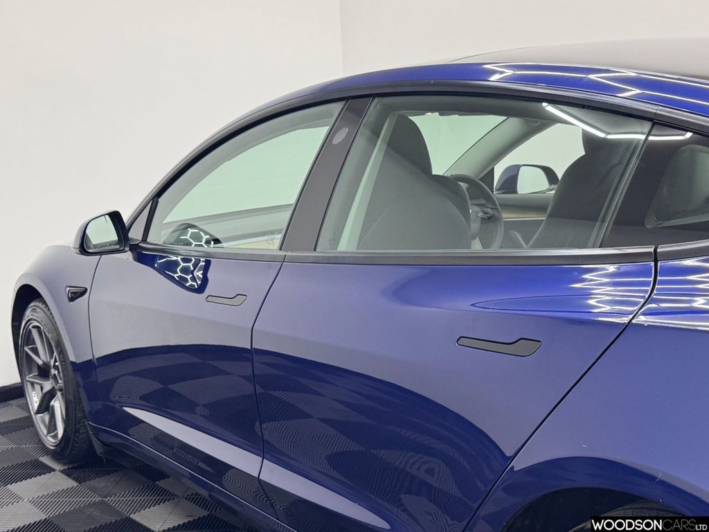 Used Tesla Model 3 2021 for sale - 76623395: Photo 23