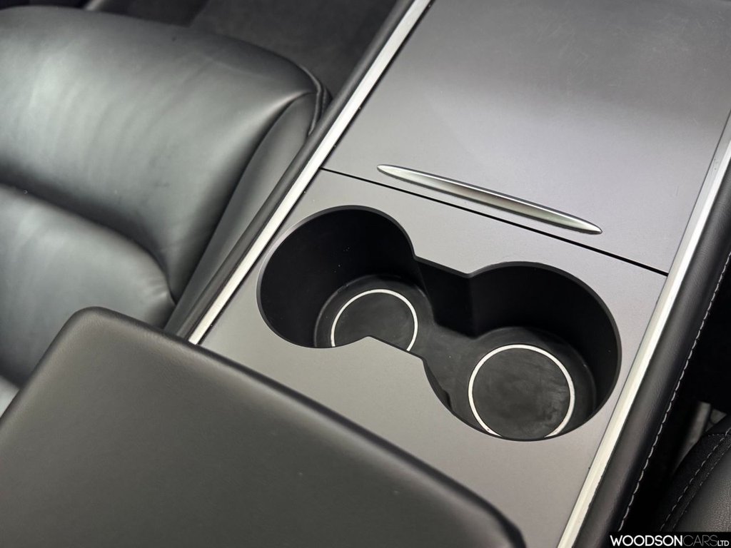 Used Tesla Model 3 2021 for sale - 76623395: Photo 34