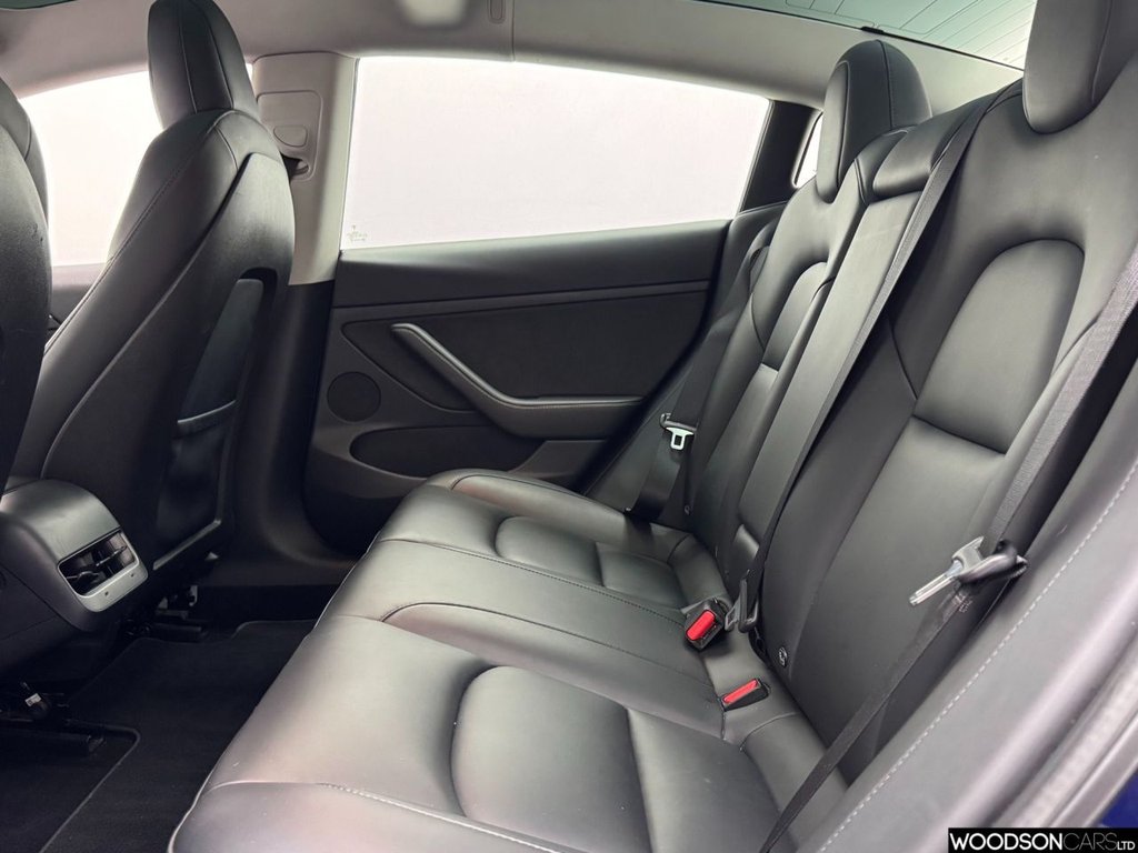Used Tesla Model 3 2021 for sale - 76623395: Photo 7
