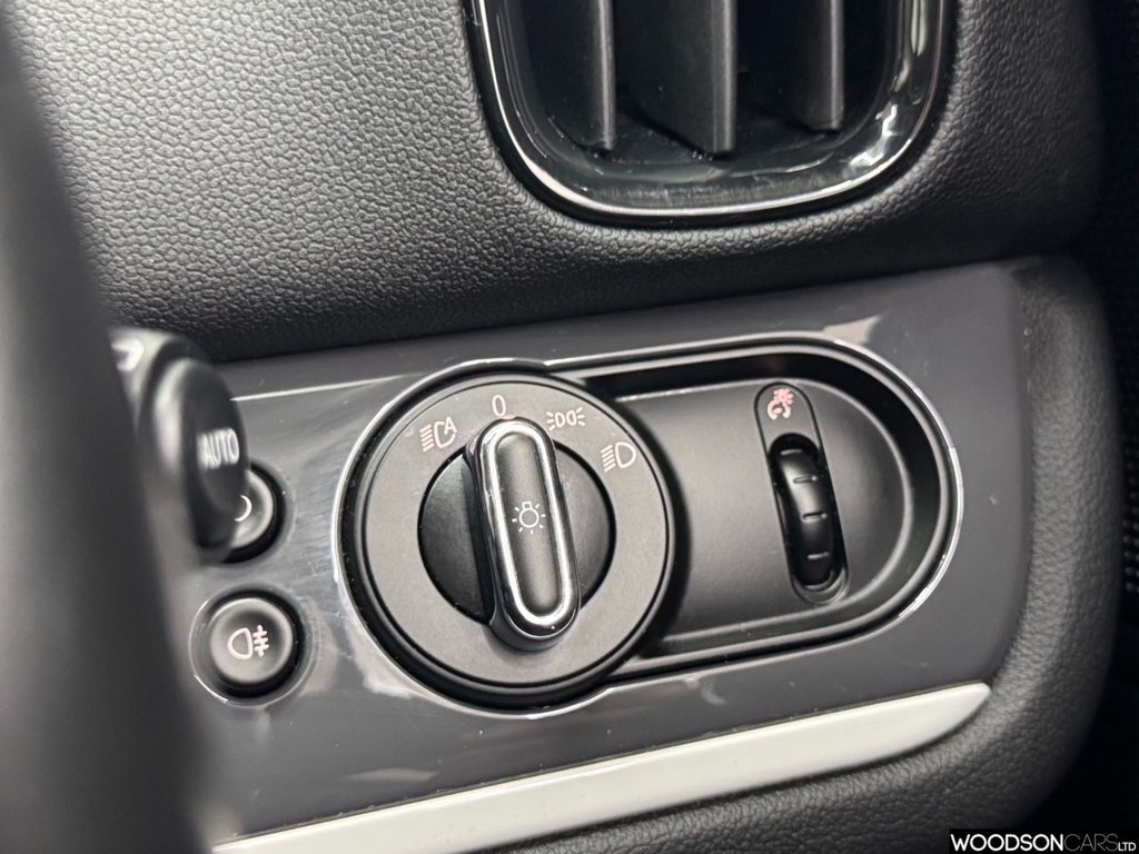 Used MINI Countryman 2019 for sale - 76768649: Photo 35