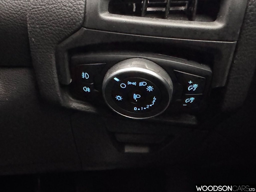 Used Ford Focus 2015 for sale - 77263281: Photo 32