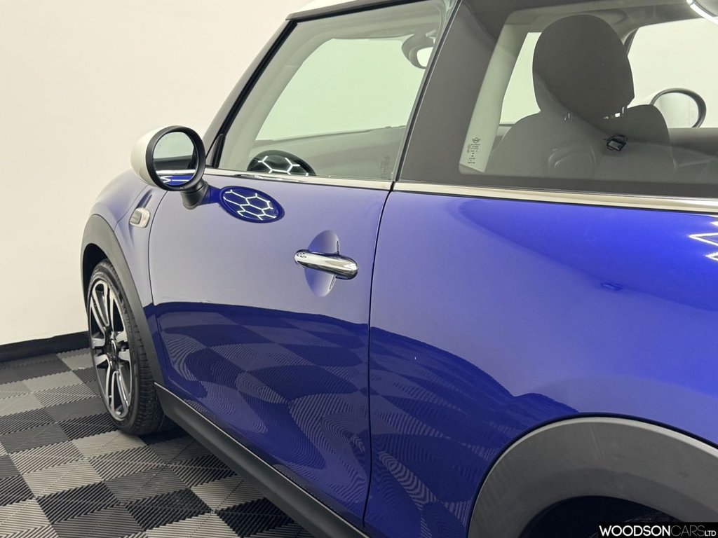 Used MINI Hatch 2018 for sale - 77413451: Photo 29