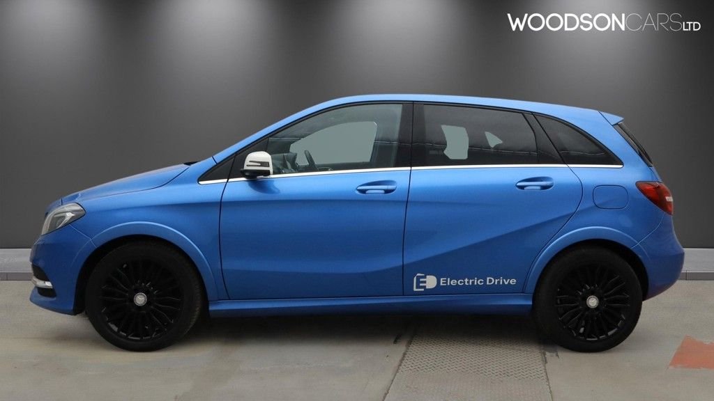 Used Mercedes-Benz B Class 2015 for sale - 77037894: Photo 11