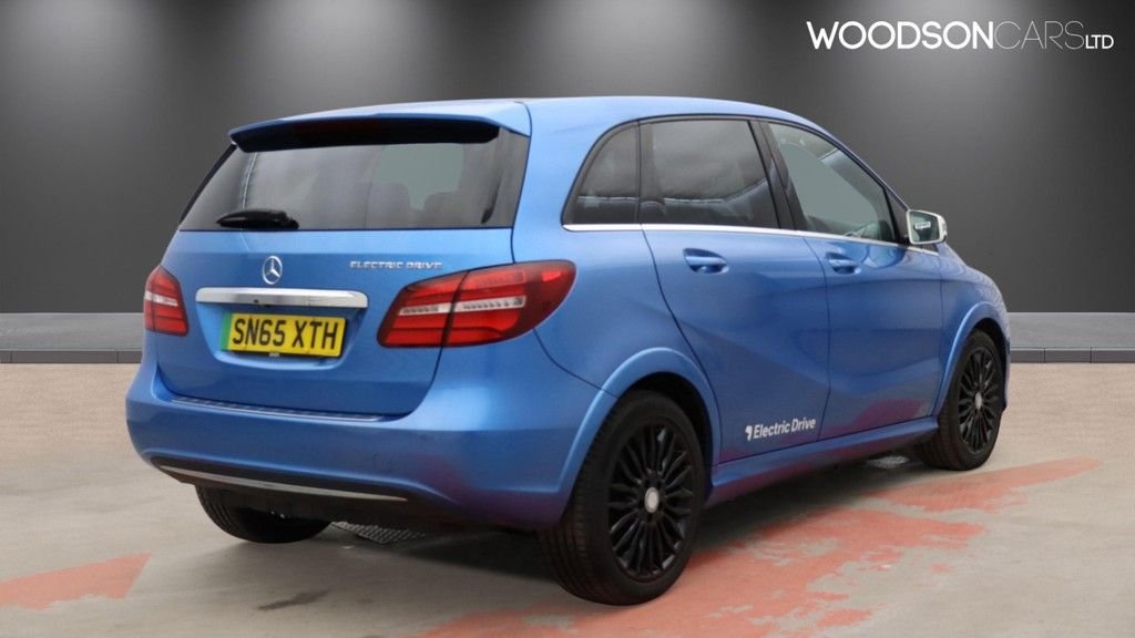 Used Mercedes-Benz B Class 2015 for sale - 77037894: Photo 9