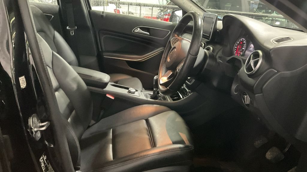 Used Mercedes-Benz A-Class 2018 for sale - 77413411: Photo 5