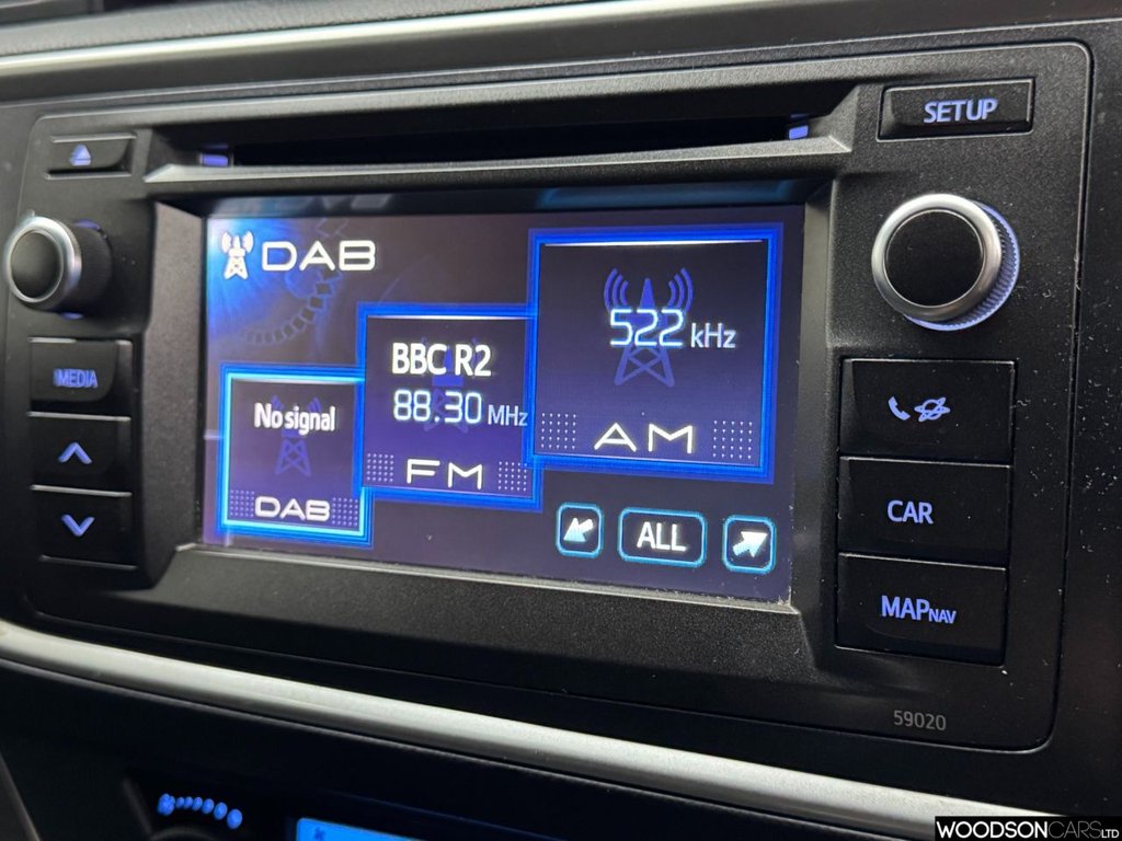 Used Toyota Auris 2014 for sale - 77627401: Photo 12