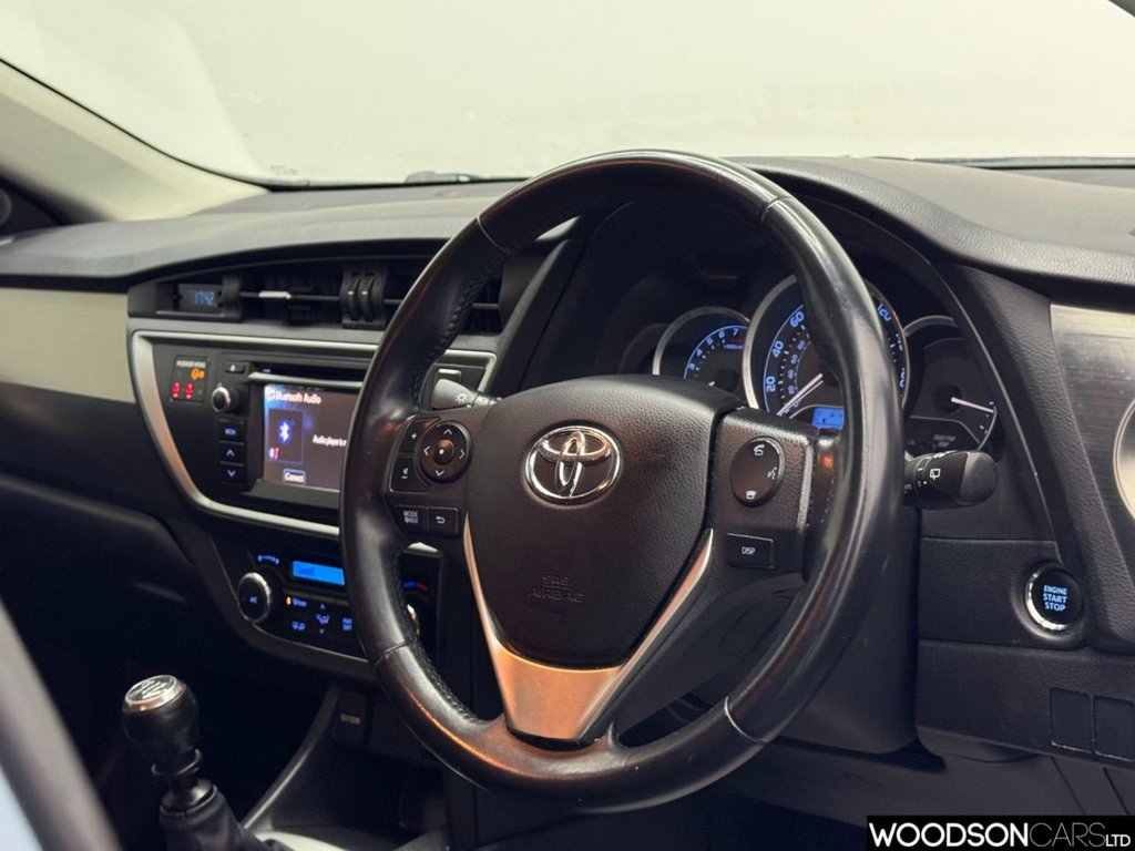 Used Toyota Auris 2014 for sale - 77627401: Photo 19