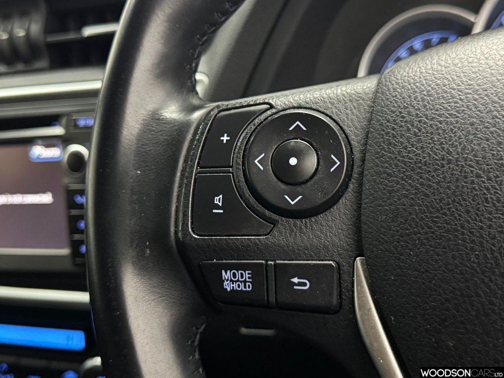 Used Toyota Auris 2014 for sale - 77627401: Photo 20