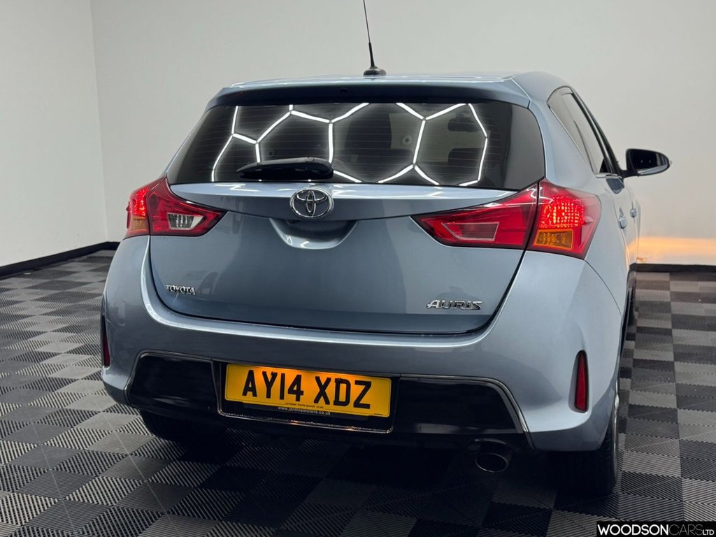 Used Toyota Auris 2014 for sale - 77627401: Photo 30