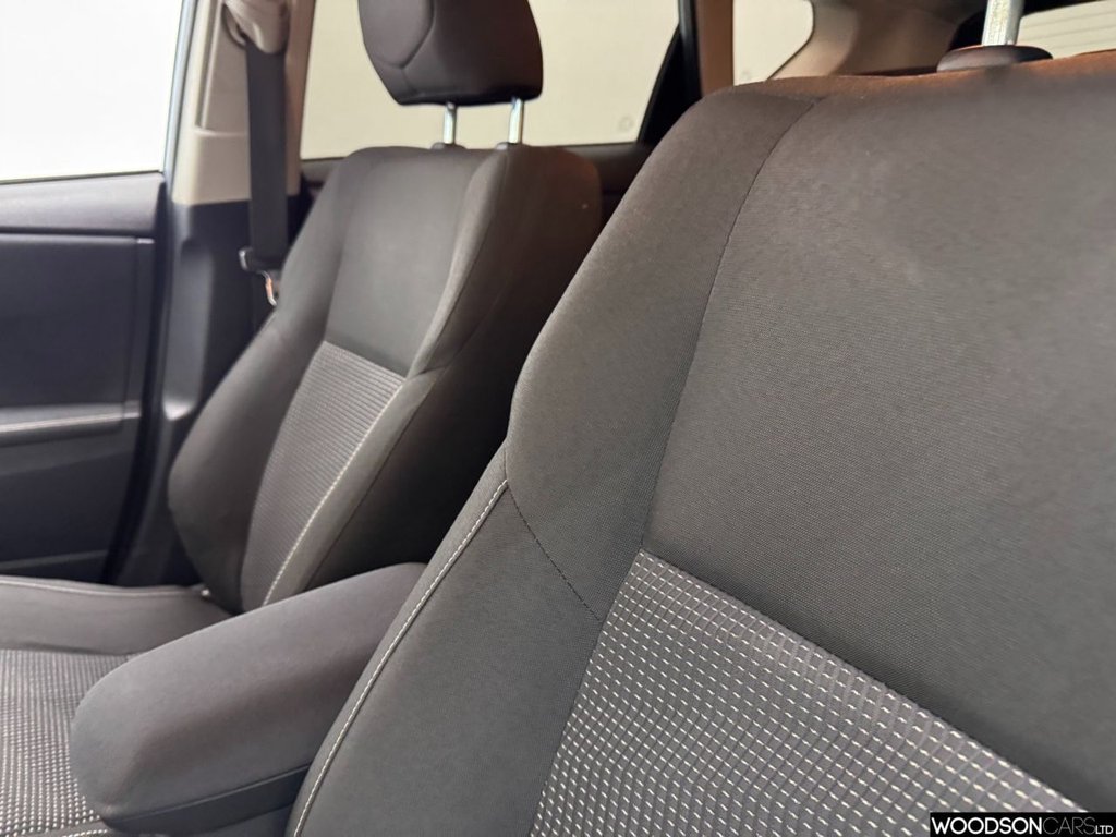 Used Toyota Auris 2014 for sale - 77627401: Photo 34