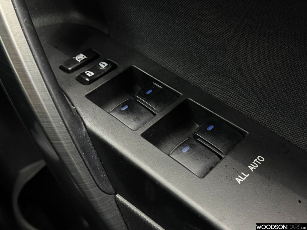 Used Toyota Auris 2014 for sale - 77627401: Photo 35