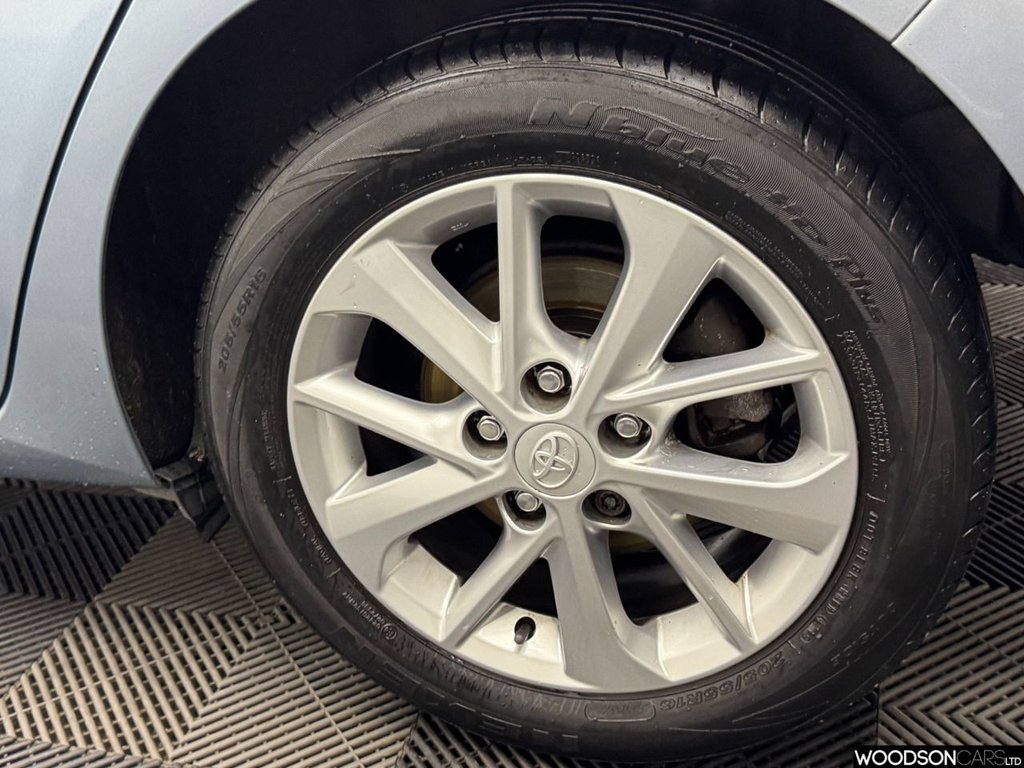 Used Toyota Auris 2014 for sale - 77627401: Photo 44