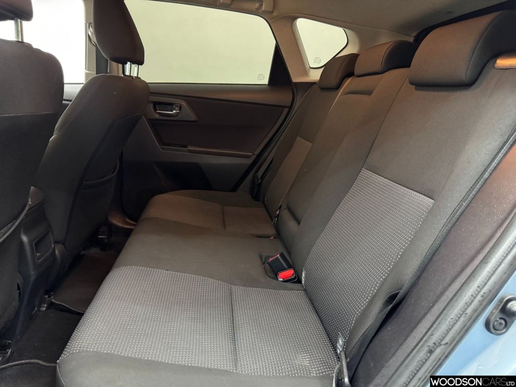 Used Toyota Auris 2014 for sale - 77627401: Photo 7