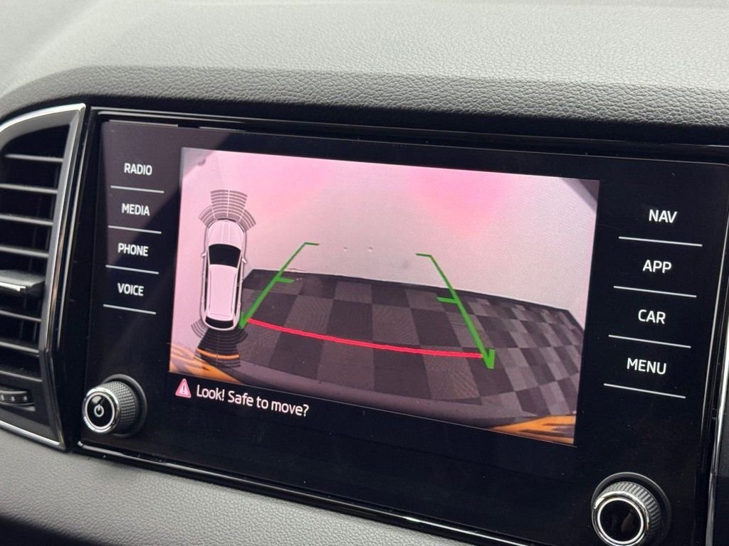 Used Skoda Karoq 2018 for sale - 76642904: Photo 16