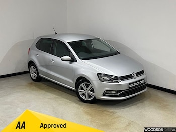 Used Volkswagen Polo 2016 for sale - 75631131: Photo