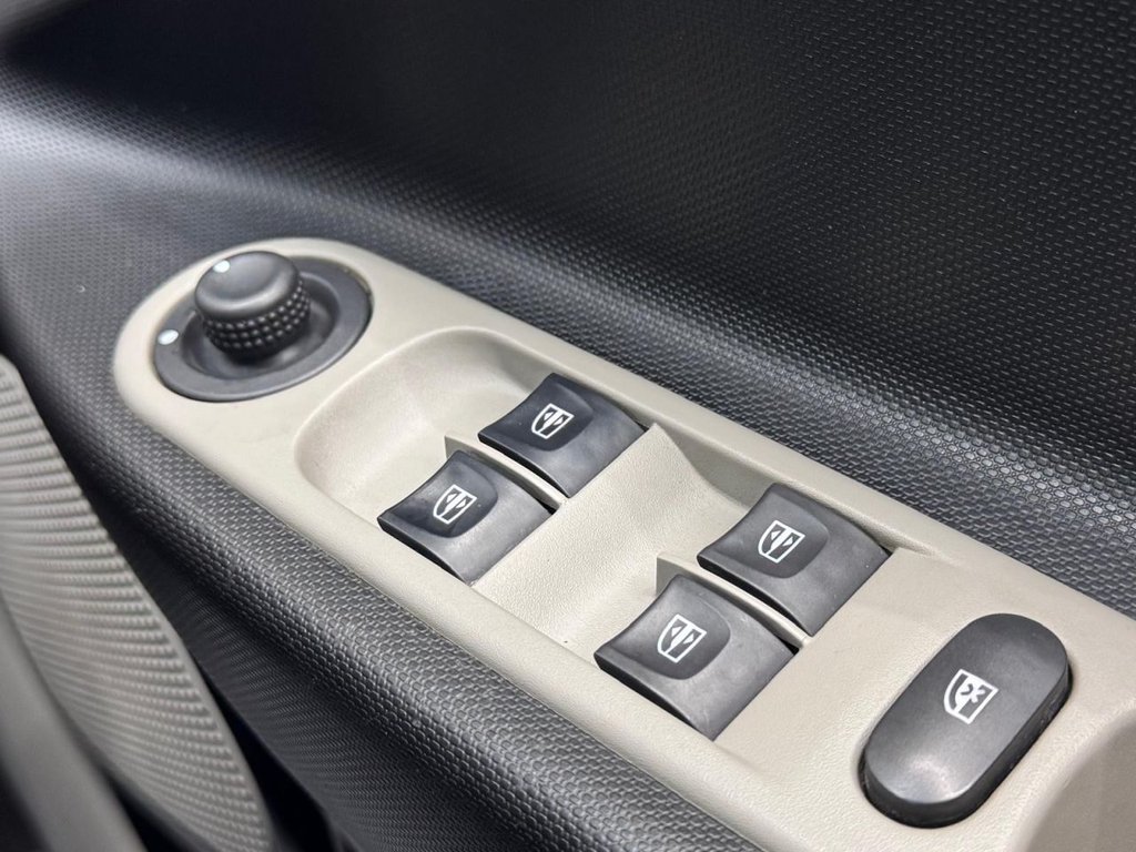 Used Renault Zoe 2014 for sale - 77072589: Photo 22