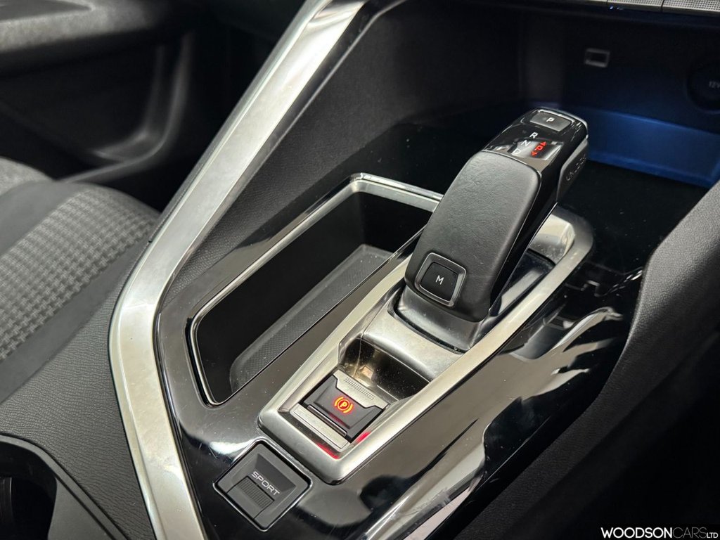 Used Peugeot 3008 2018 for sale - 77372862: Photo 20