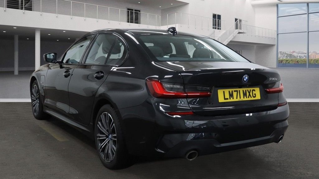 Used BMW 3 Series 2021 for sale - 77991224: Photo 2